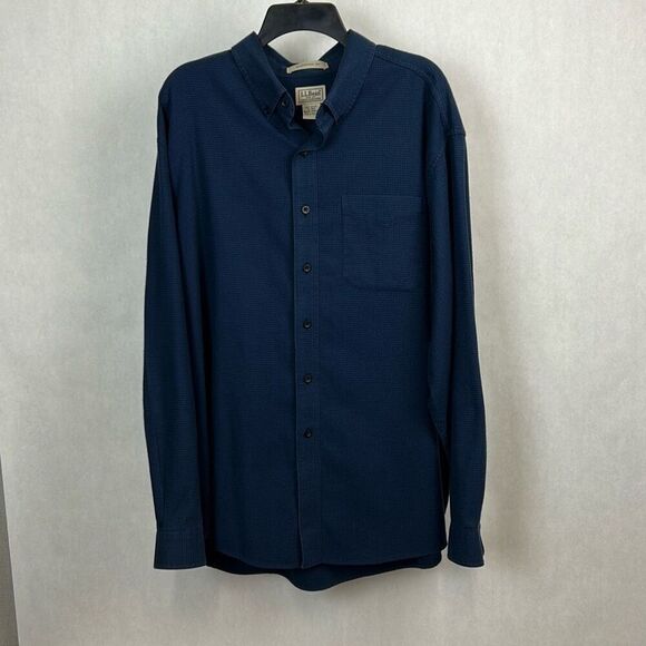 L.L. Bean Mens Button Front Shirt Long Sleeve Sz XL Traditional Fit Blue Cotton - Picture 1 of 7